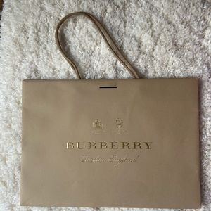 Burberry Shopping Bag